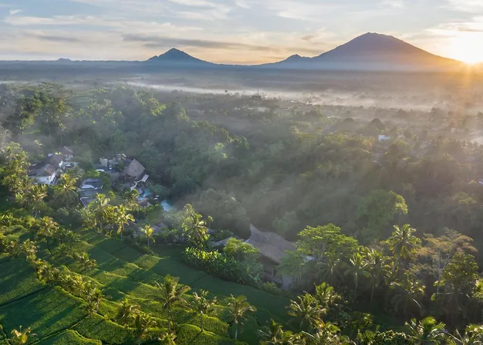 Aksari Ubud By Ini Vie Hospitality リゾート テガララン